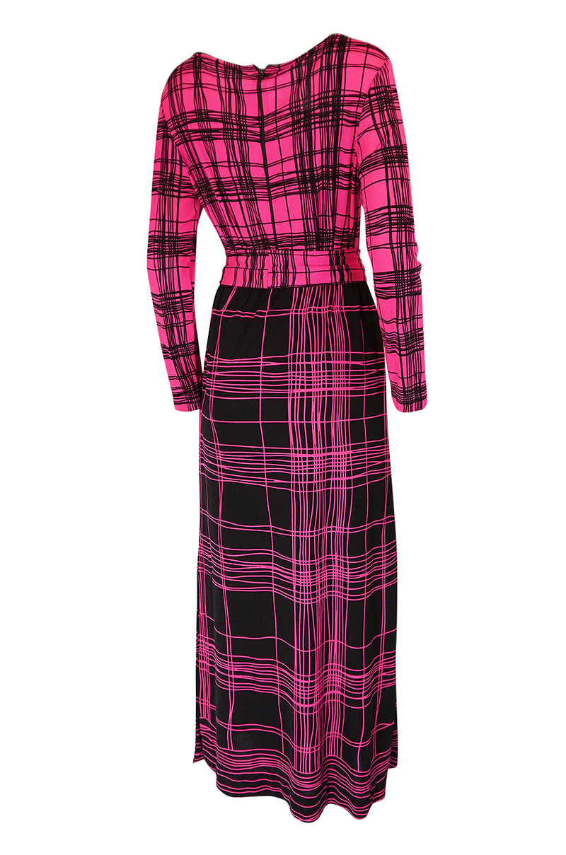 1970s Mr. Dino Pink Graphic Print Jersey Body Suit & Skirt Set