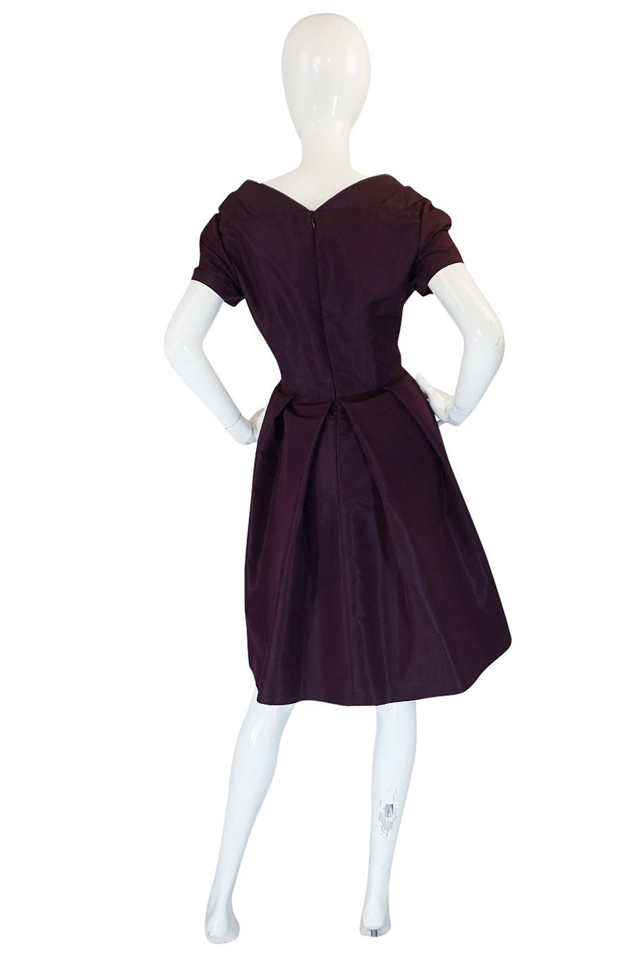 Recent Prada Deep Purple Silk Taffeta Full Skirted Dress – Shrimpton Couture