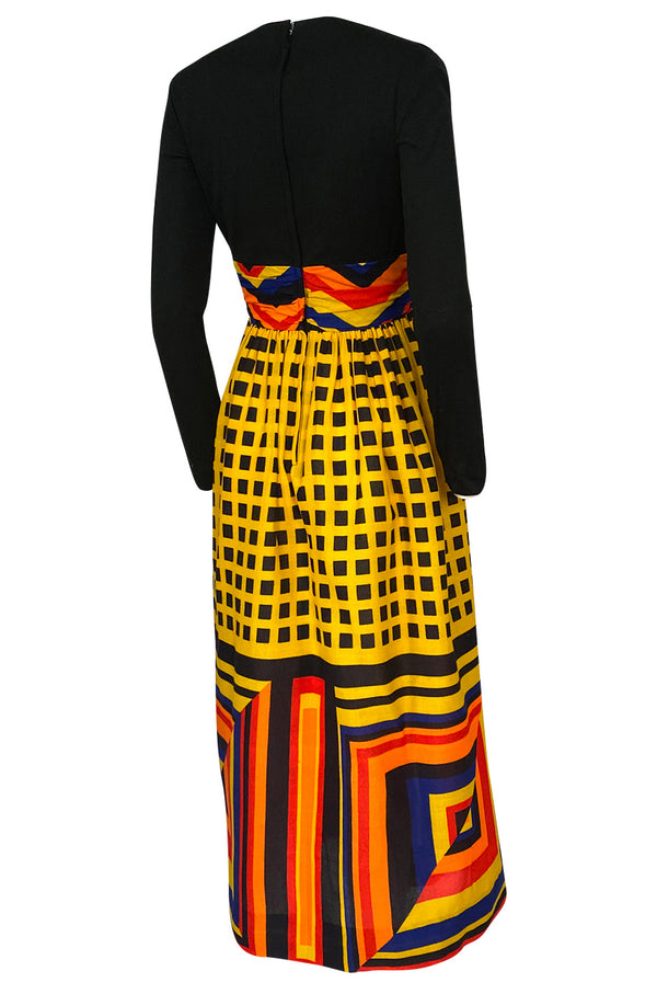 1970s Unlabeled Bright Graphic Printed Yellow & Red Full Skirted Dress