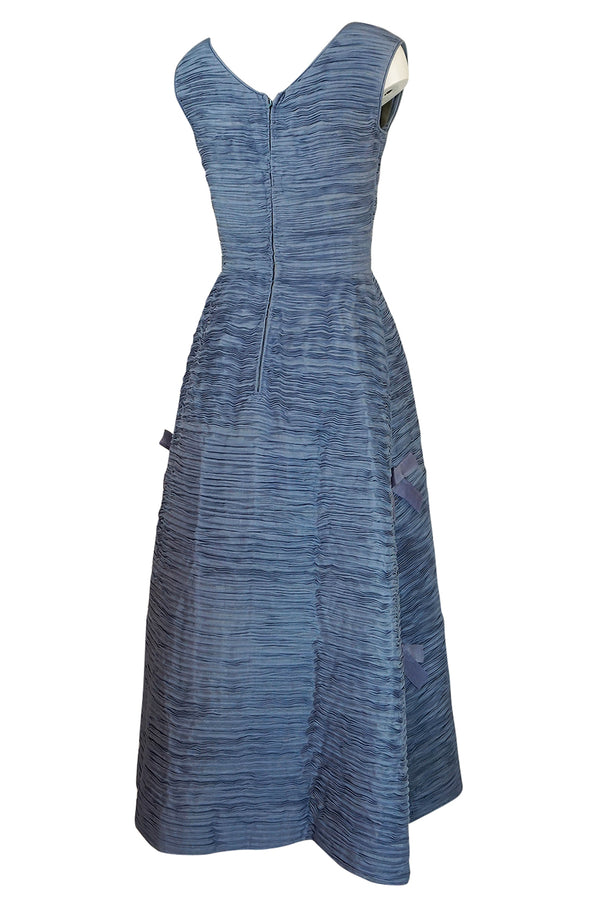 c.1965 Sybil Connolly Couture Bow Detailed Blue Pleated Irish Linen Dress
