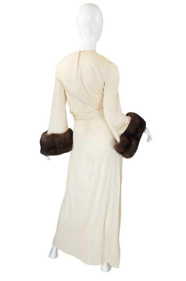 1974 Sable Cuffed Cream Jersey Bill Blass Dress