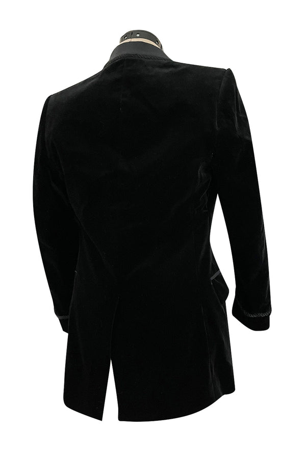 Unbelievable Vintage Turnbull & Asser Men's Black Velvet Smoking Jacket w Braided Silk Cord