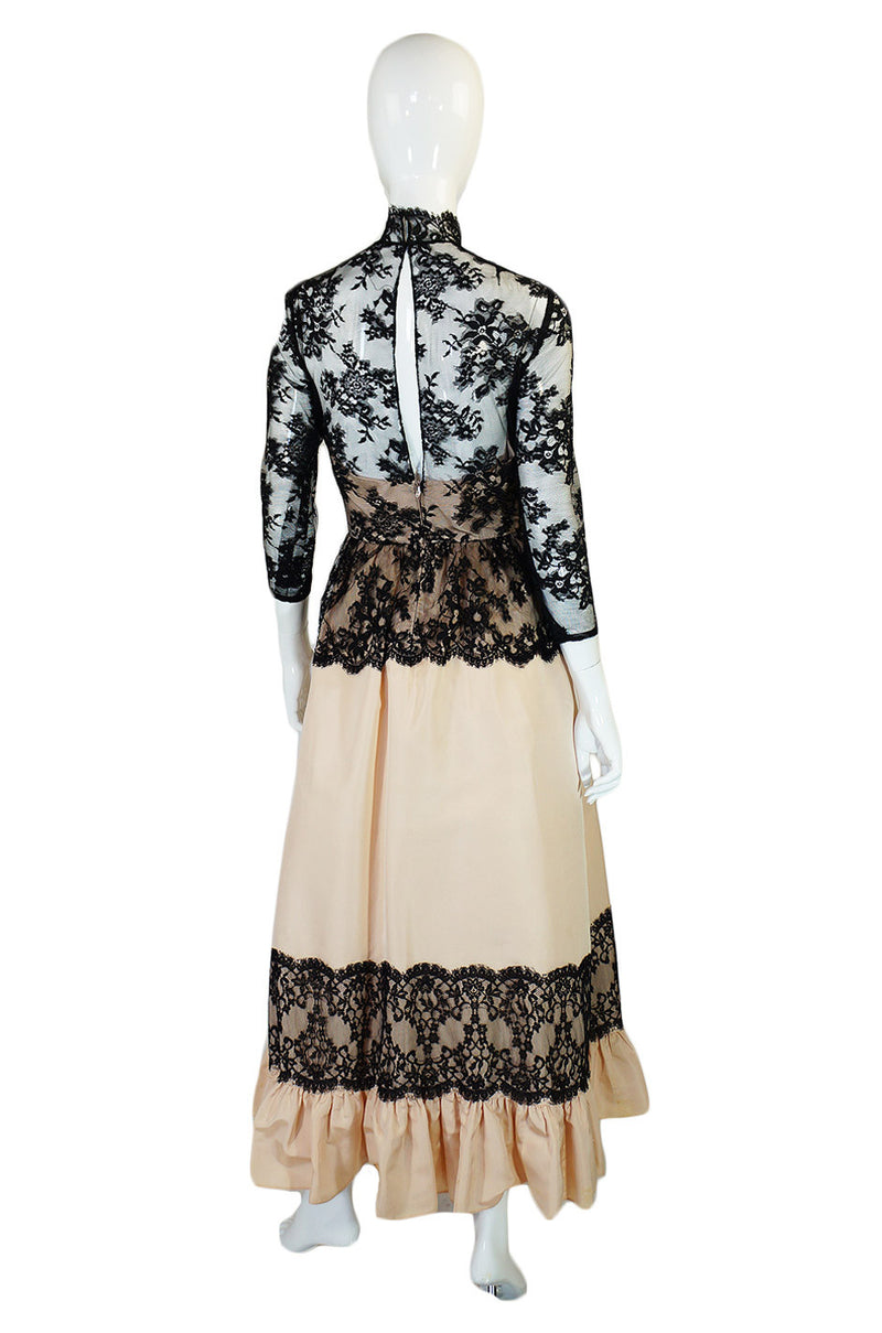 Fall 1975 Oscar De la Renta Lace Gown