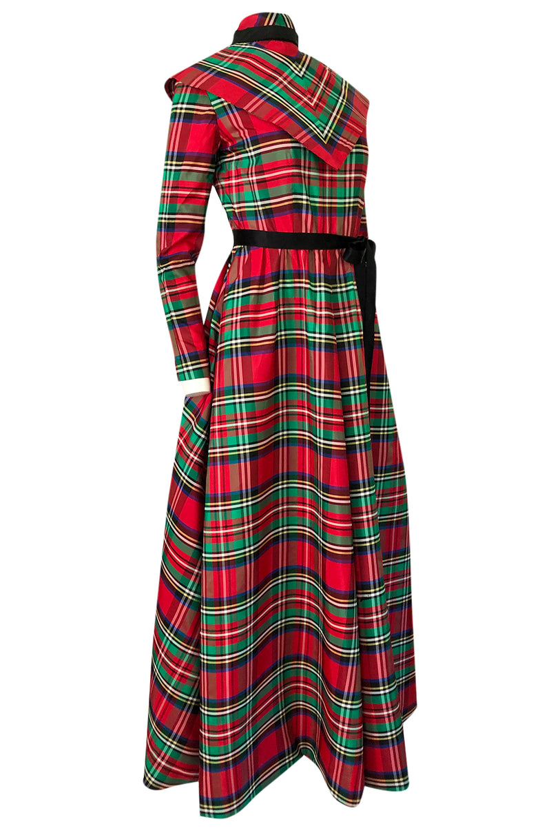Early 1970s Geoffrey Beene Boutique Red Plaid Holiday Silk Taffeta Dress