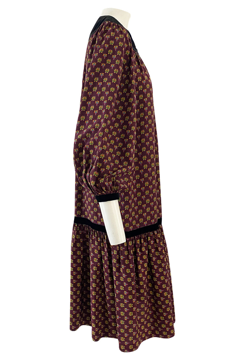 Fall 1977 Yves Saint Laurent Pretty Floral Printed Silk Smock Dress w Velvet Detailing
