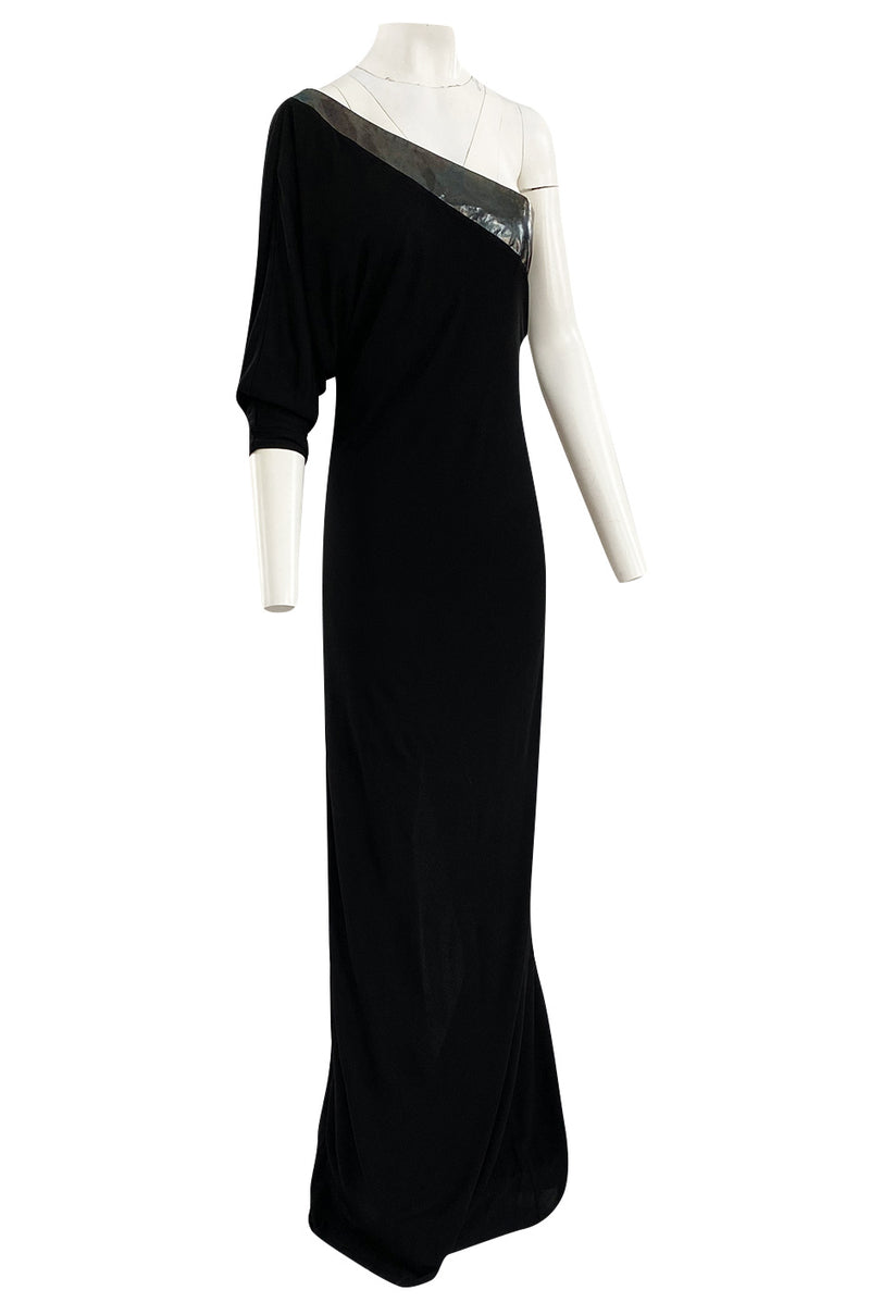 Fall 2009 Gucci by Frida Giannini Black One Shoulder Jersey