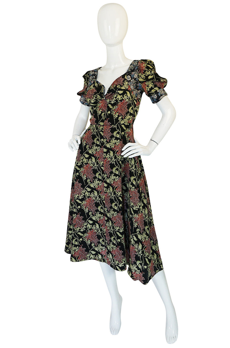 1970s Pretty Jeff Banks Printed Floral Swing Dress