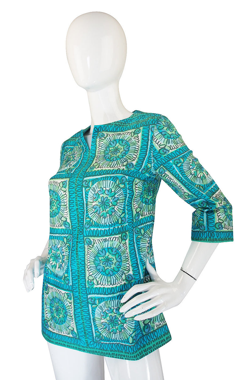 1960s Collectible Vera Cotton Print Tunic Top
