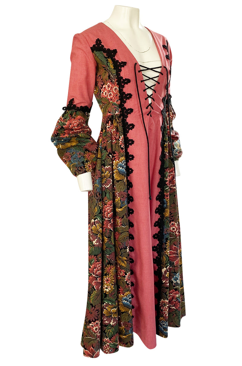 1970s Snooty Hooty Deep Plunge Lace Up Front Huge Sleeve Dress