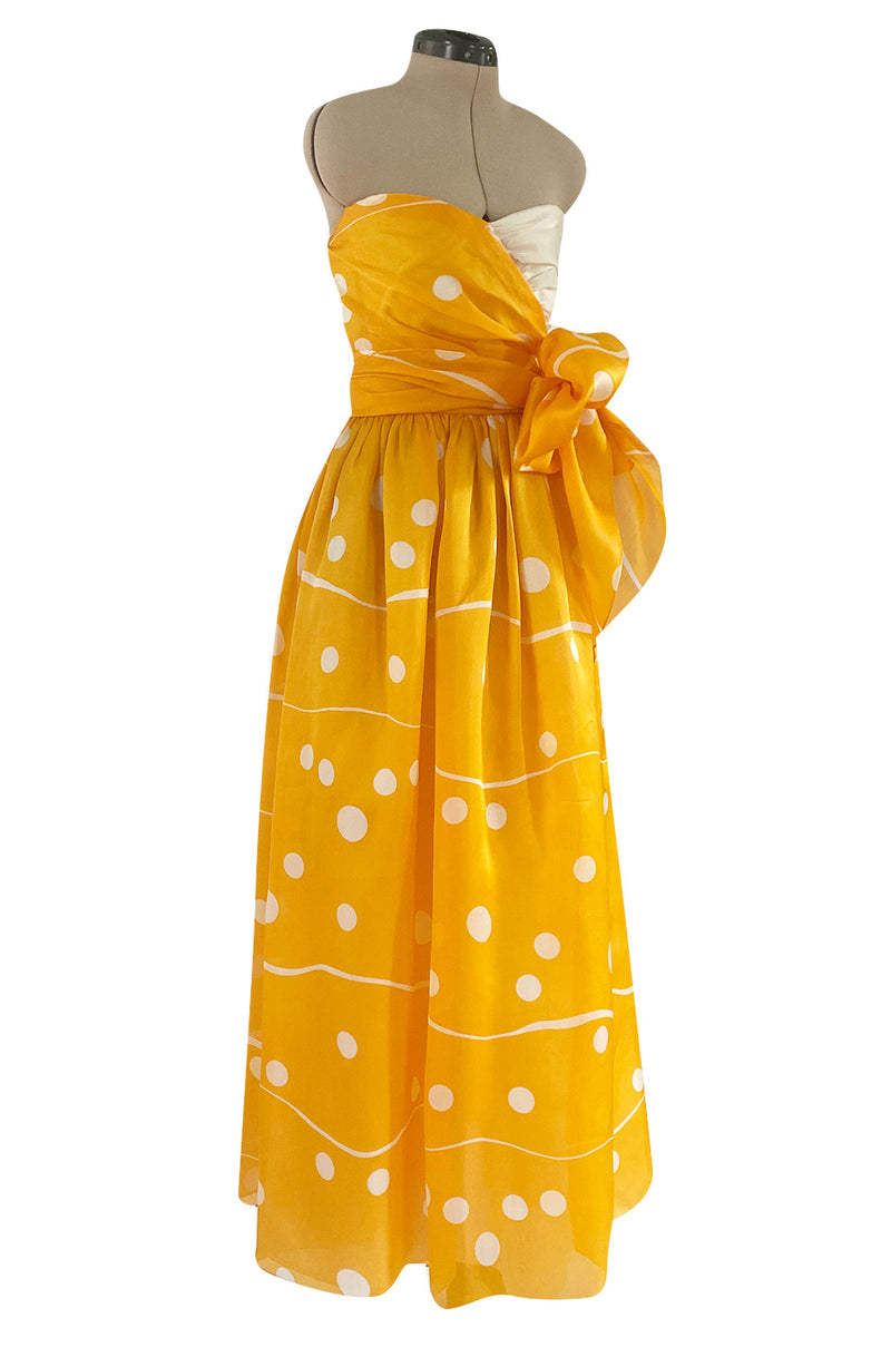 Spring 1985 Bill Blass Dotted Yellow & White Silk Organza Ad Campaign Strapless Dress