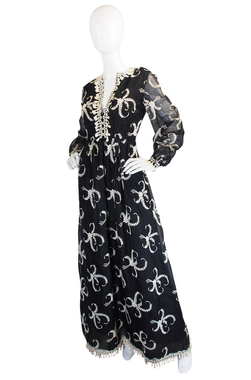 1960s Embroidered Silk Oscar de la Renta Gown