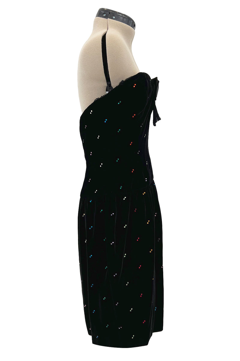 Fabulous Fall 1979 Oscar de la Renta Runway Rhinestone Detailed Velvet Strapless Dress