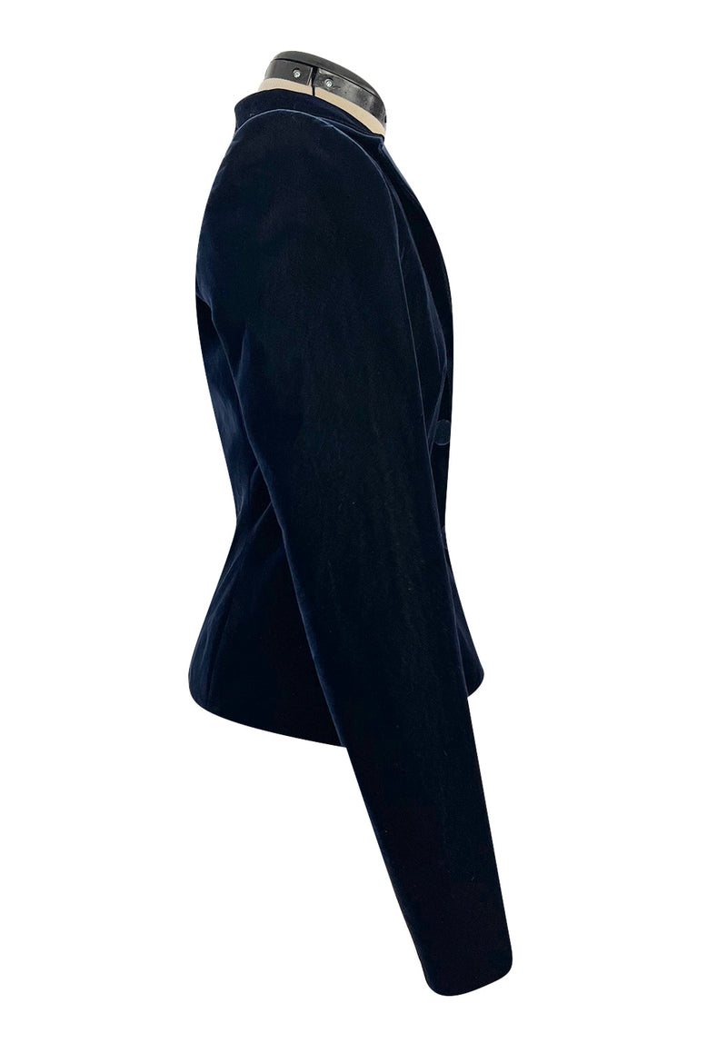 Runway Fall 2002 Yves Saint Laurent Blue Velvet Jacket w Long Sleeves & Tuxedo Collar