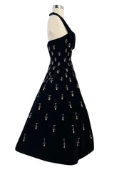 Incredible 1950s Ceil Chapman Jewelled Rhinestone Tear Drop Black Velvet Shelf Bust Dress