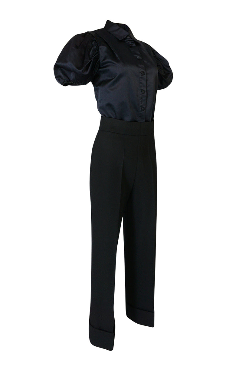 F/W 2002 Prada Runway Look 19 Navy Top & Black Pants Set