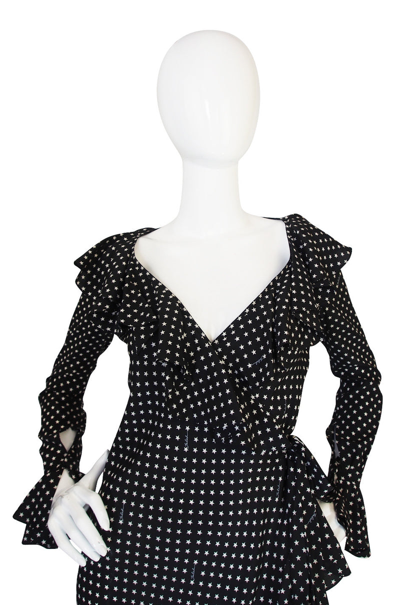 Recent Pretty Tuleh Silk Star Print Wrap Dress