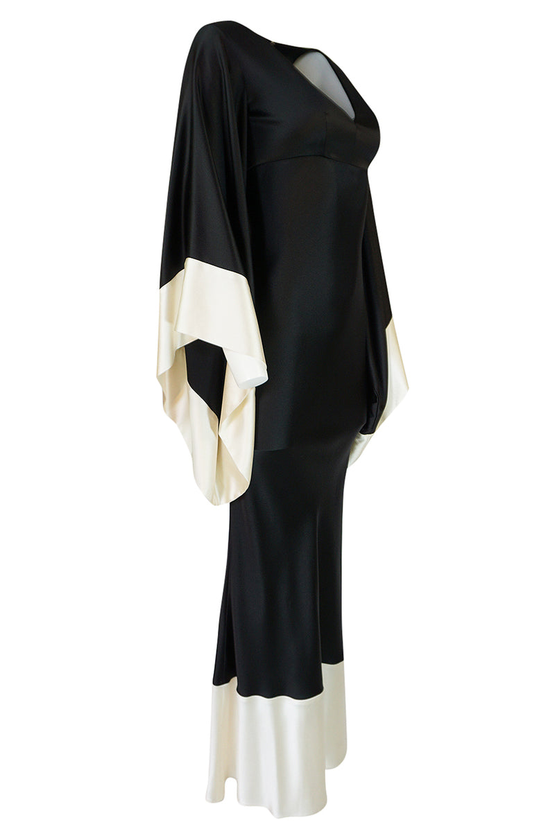 Recent Alexander McQueen Kimono Sleeve Black & White Silk Dress