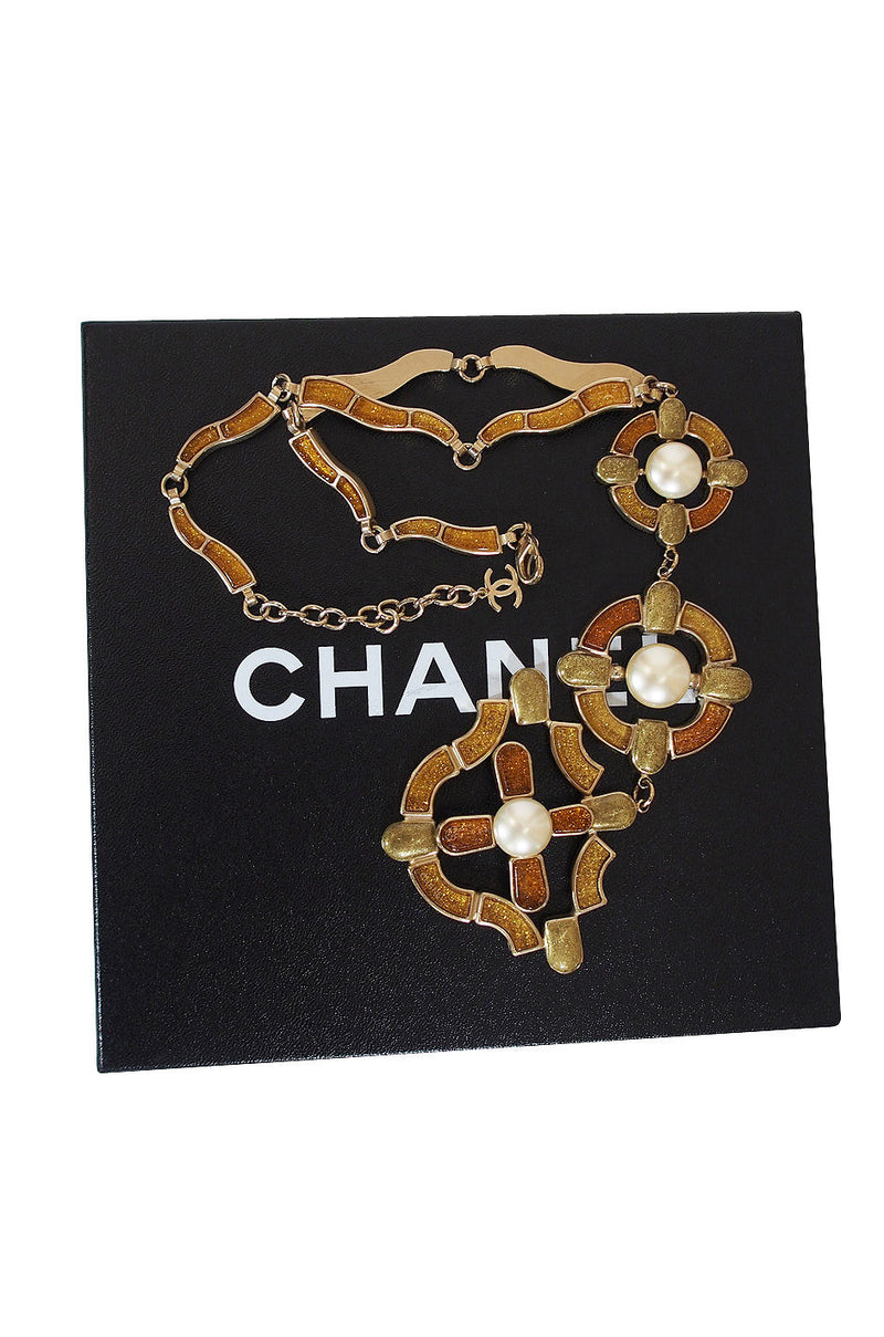 Fall 2007 Chanel Byzantine Cross Gripoix Pendant Necklace – Shrimpton  Couture