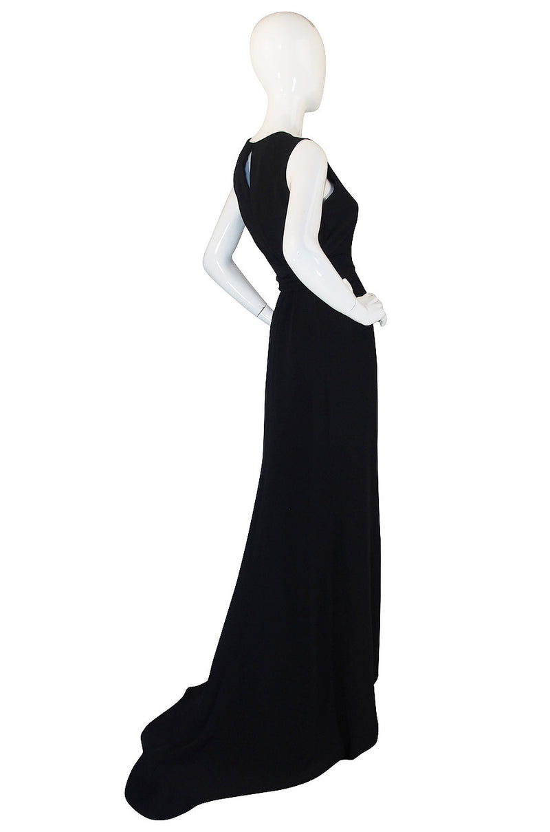 1990s Trained Oscar de la Renta Black Gown