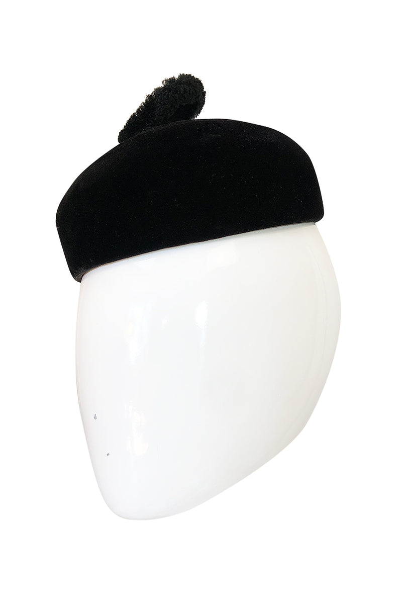 Rare c.1965 Halston for Bergdorf Goodman's Velvet Novelty Hat
