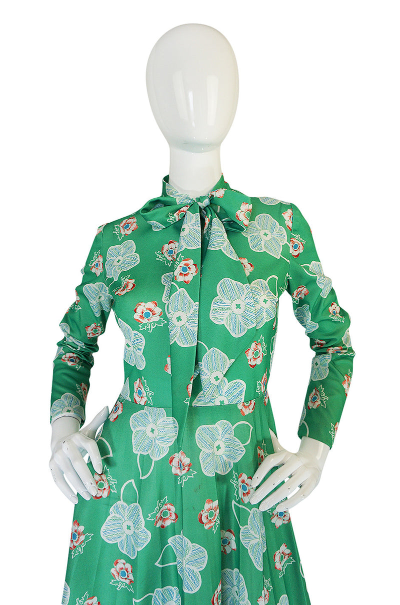 1970s Apple Green Print Washable Jersey Secretary Dress