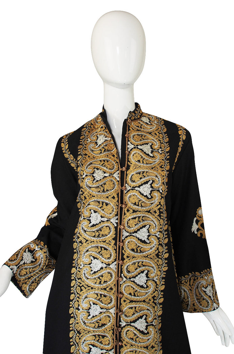 1970s Embroidered Gold & Black Caftan