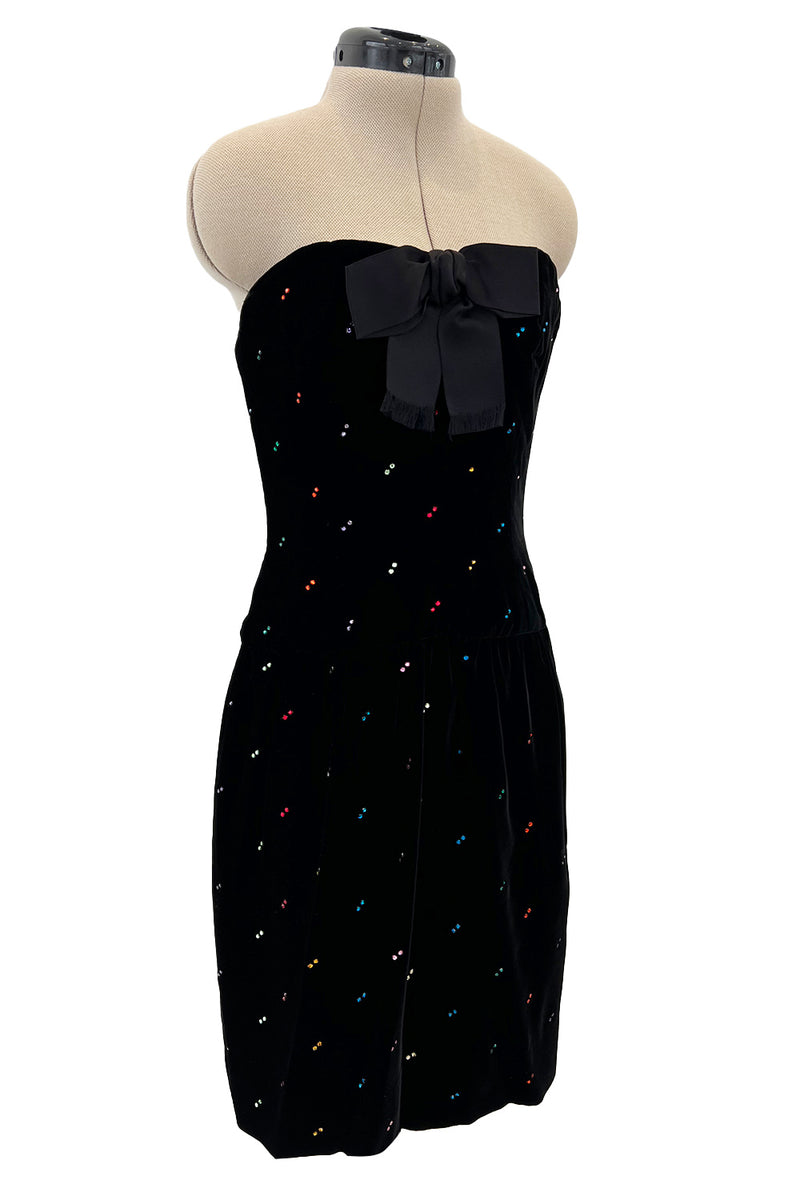 Fabulous Fall 1979 Oscar de la Renta Runway Rhinestone Detailed Velvet Strapless Dress