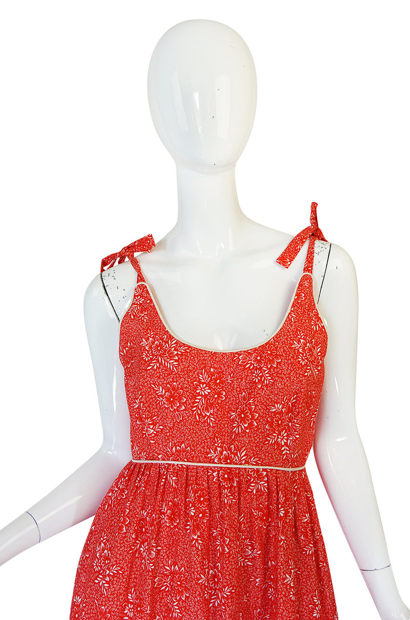 1970s Red Print & Tiered Victor Costa Cotton Dress