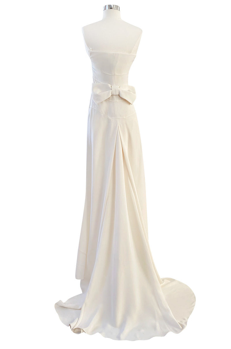 Recent Valentino Ivory Strapless Fitted Bodice Silk Wedding Dress w Train & Back Bow