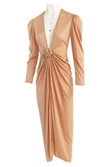 1981 Bill Tice Peach Nylon Jersey Long Sleeve Deep Plunge Dress w Gold Lame Flower & Trim