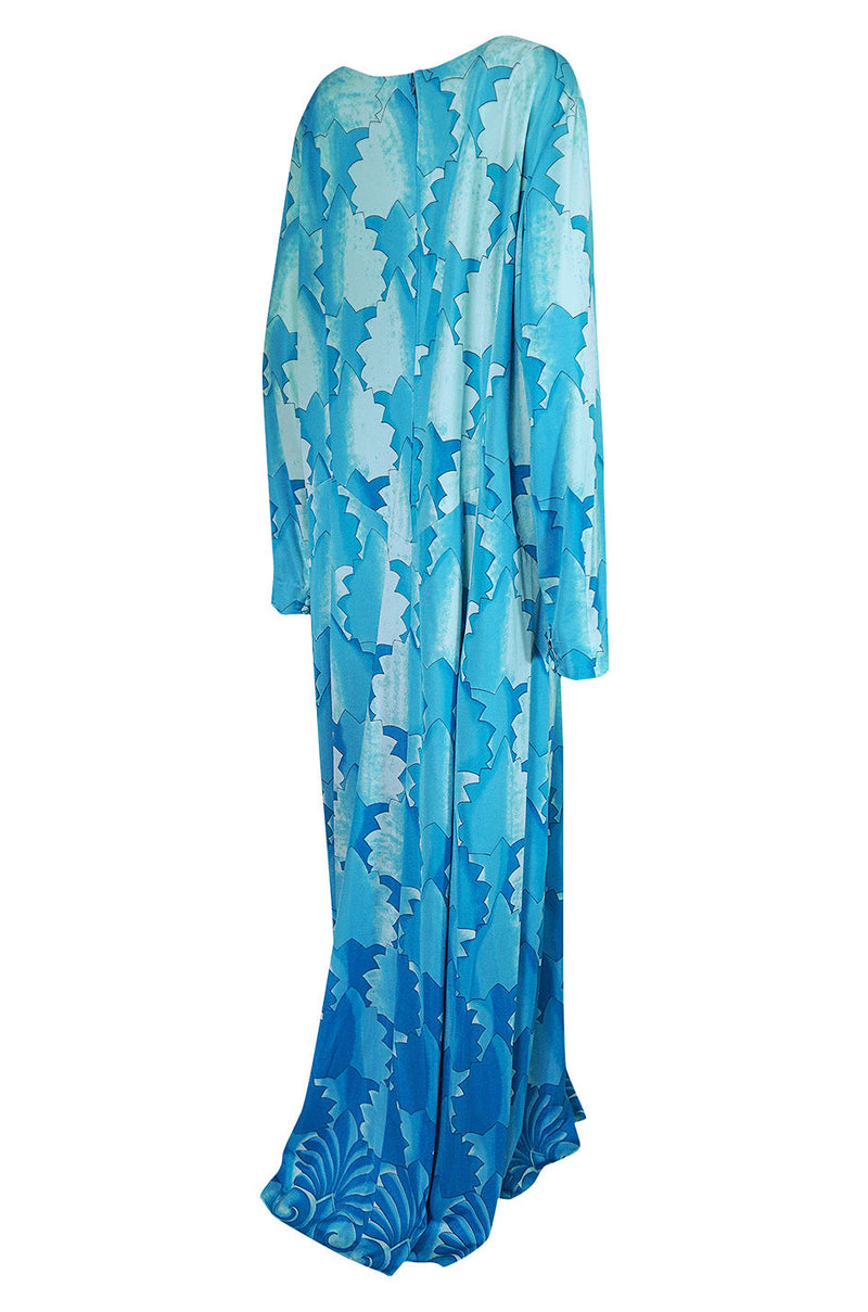 c.1972 La Mendola Blue Print Jersey Dress w Feather Trim Cape