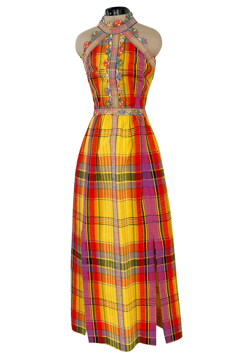 1972 Donald Brooks Textured Cotton Plaid Print Dress w Embroidered Flower Trim