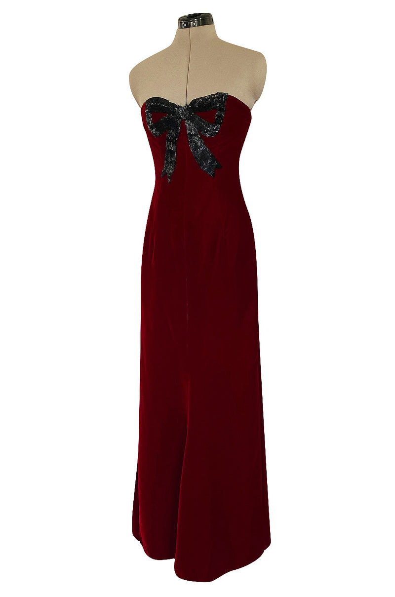Gorgeous 1980s Oscar de la Renta Black Beaded Bow Dress in a Rich Ruby Red Velvet