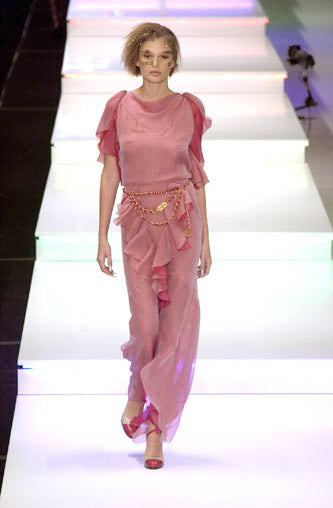 Phenomenal Spring 2001 Chanel by Karl Lagerfeld Dusty Pinks Silk Chiffon Runway Dress