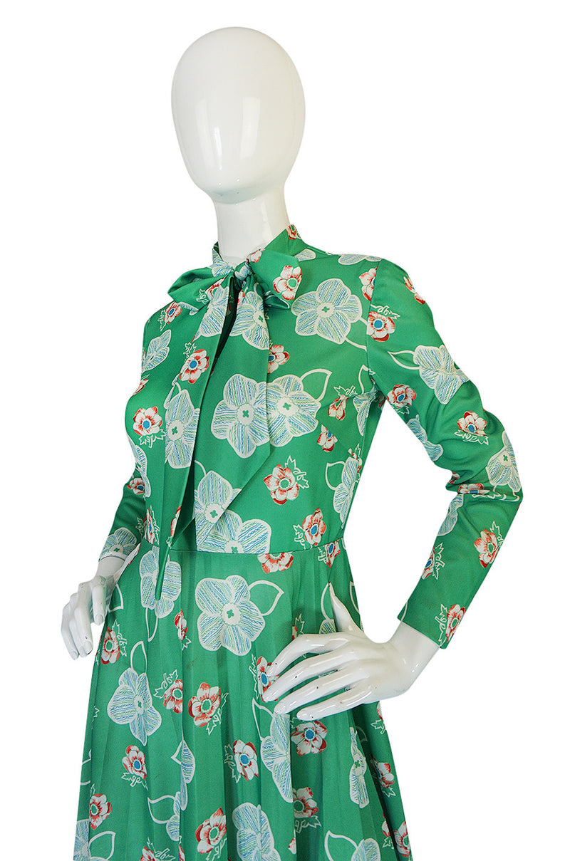 1970s Apple Green Print Washable Jersey Secretary Dress