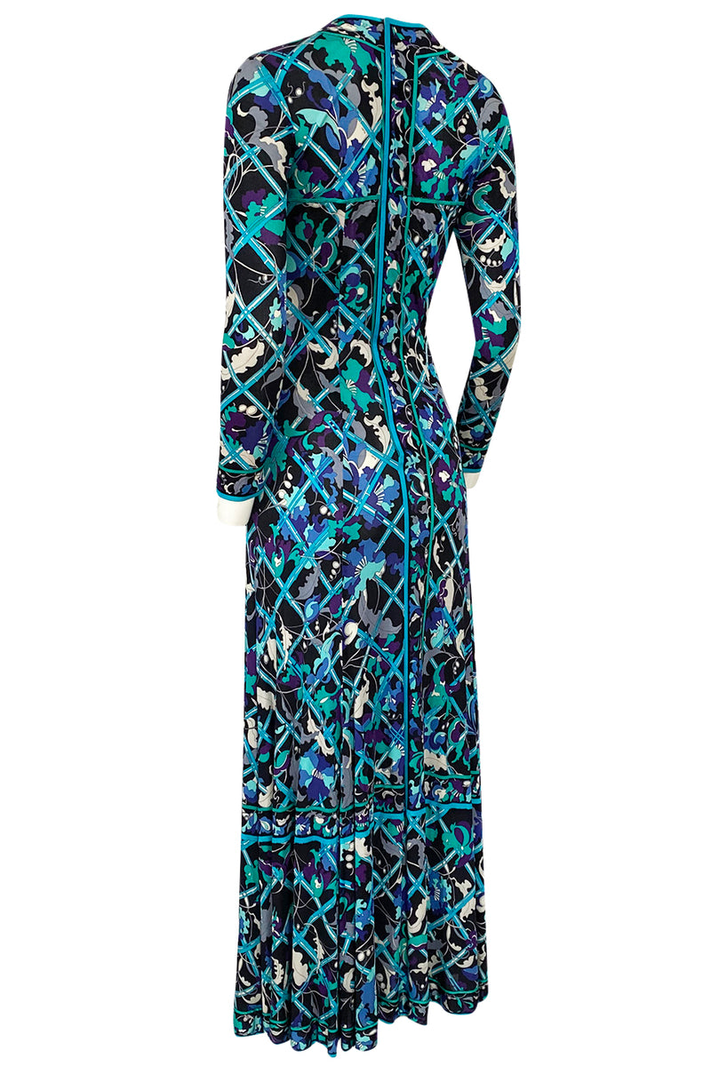 pucci blue dress Vivara Print with Silk Shawl designed to stand out with essential elegance Pucci Dress woman - Gnawed
