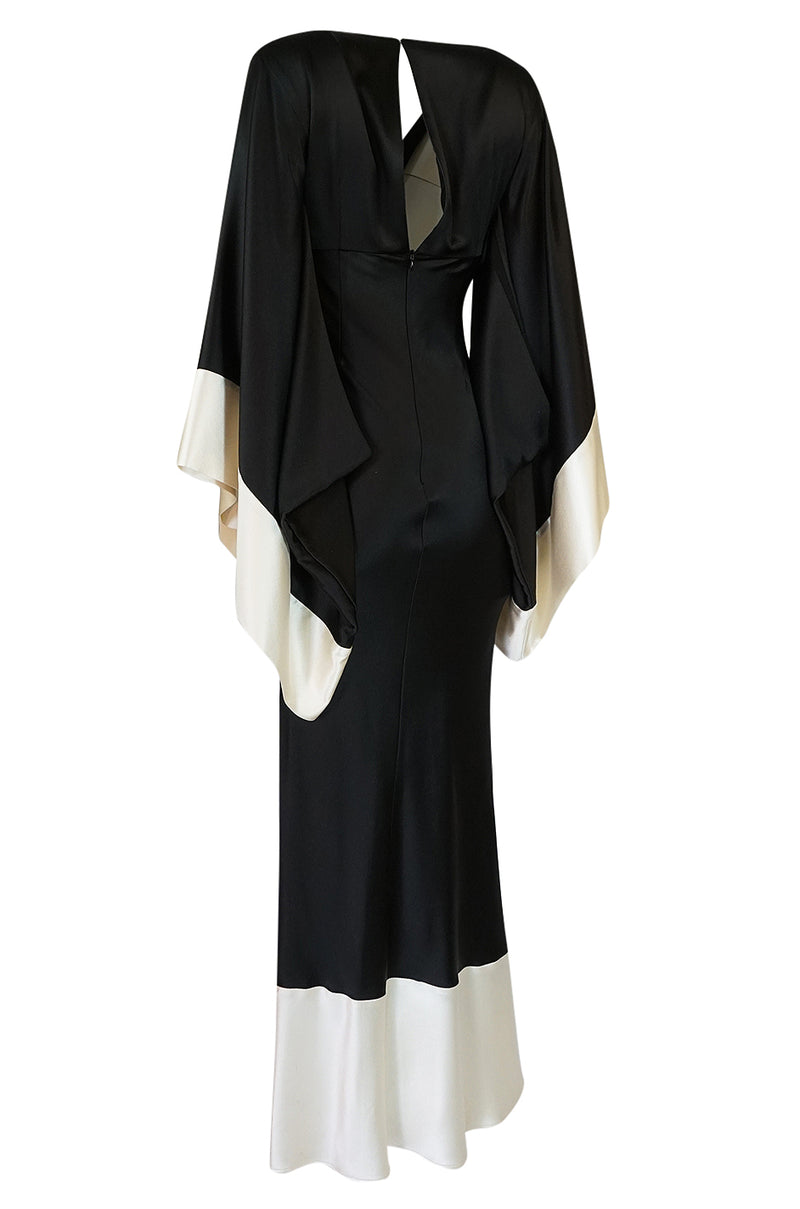 Recent Alexander McQueen Kimono Sleeve Black & White Silk Dress