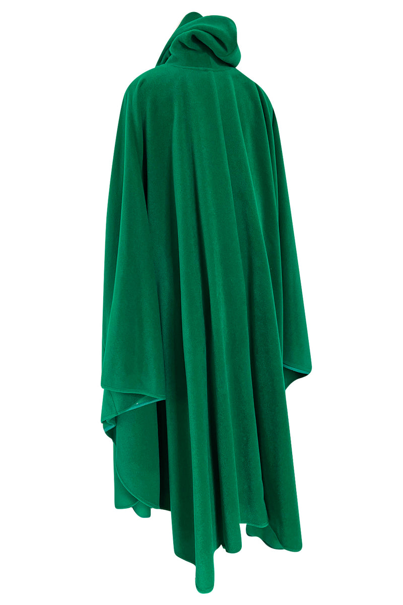Fabulous Recent Balenciaga Vivid Green Felted Wool Cape w Hood & Front Panels