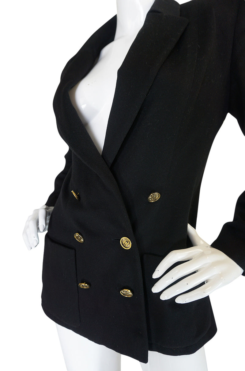 1980s Chanel Cashmere w 14 Chanel Gold Buttons Jacket