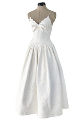 Prettiest 1960s Nina Ricci White Cotton Waffle Weave Pique Dress w Embroidered Daisies