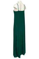 1970s Unlabeled Deep Emerald Green Jersey Halter Neck Dress