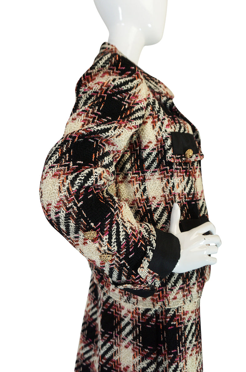 1960s Unlabelled Chanel Haute Couture Boucle Suit