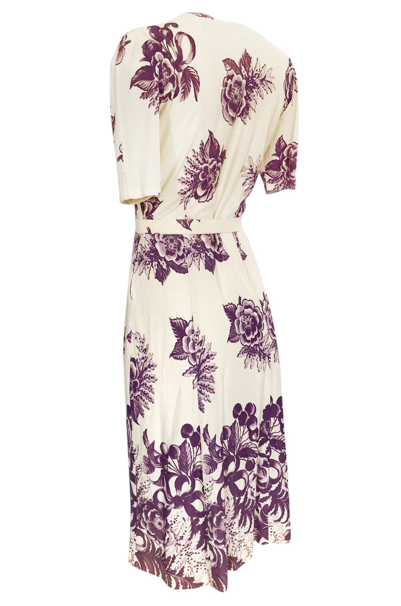 1940s Unlabeled Purple Floral Print Stretch Rayon Jersey Ivory Dress