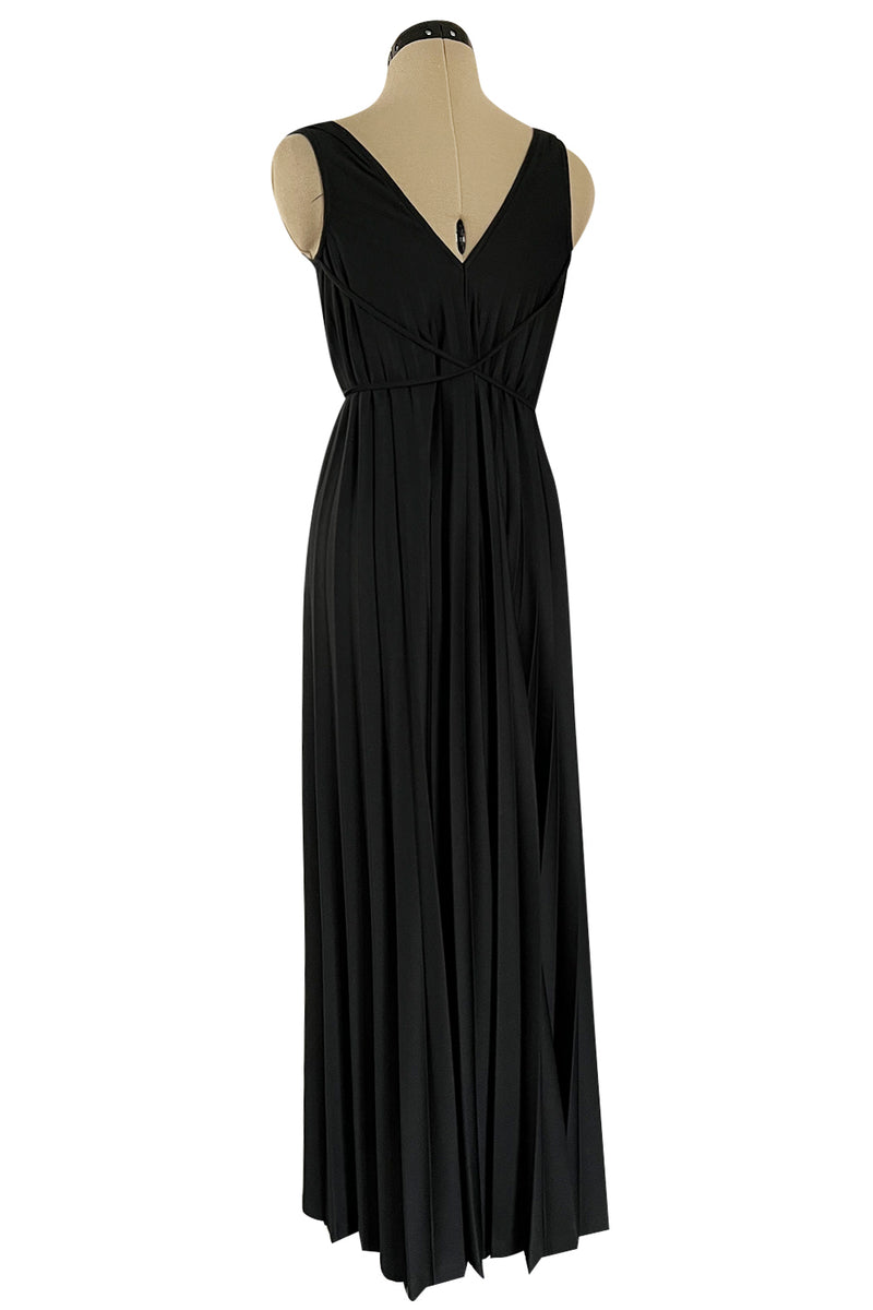 Fabulous 1970s Vicky Vaughn Extra Wide Leg Knife Pleated Jersey Jumpsuit