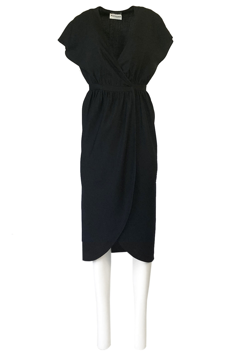 Chic 1970s Halston Light Linen-Silk Wrap Plunge Black Dress