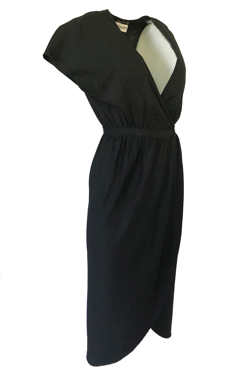 Chic 1970s Halston Light Linen-Silk Wrap Plunge Black Dress