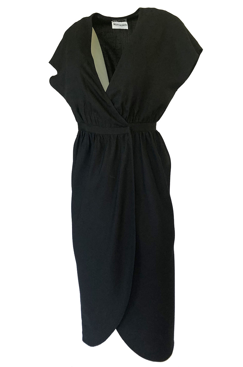 Chic 1970s Halston Light Linen-Silk Wrap Plunge Black Dress