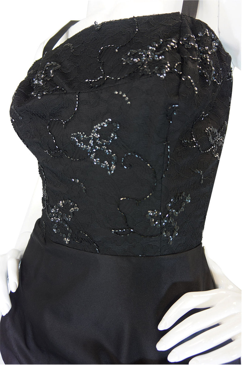 1950s Lace Wiggle Pin Up Dress w Train Shrimpton Couture 1950s Lace Wiggle Pin Up Dress w Train Shrimpton Couture