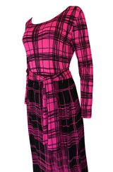 1970s Mr. Dino Pink Graphic Print Jersey Body Suit & Skirt Set