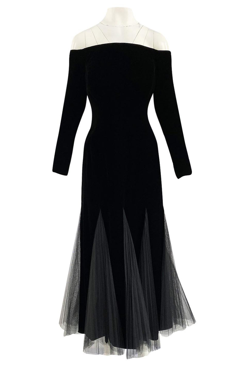 Exquisite Fall 2000 Yves Saint Laurent Haute Couture Velvet Dress w Ne Shrimpton Couture Exquisite Fall 2000 Yves Saint Laurent Haute Couture Velvet Dress w Ne Shrimpton Couture
